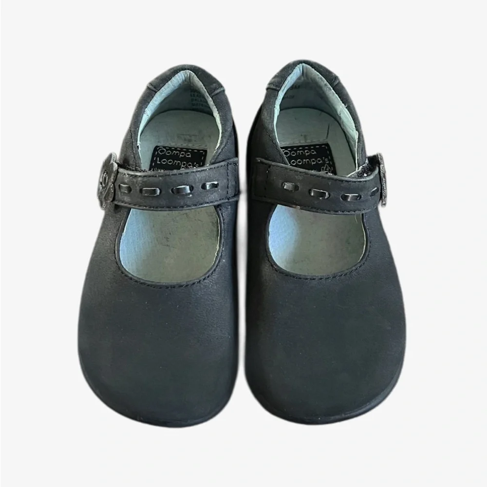 Oompa Loompa Toddlers Black Suede Mary Janes Sz 5